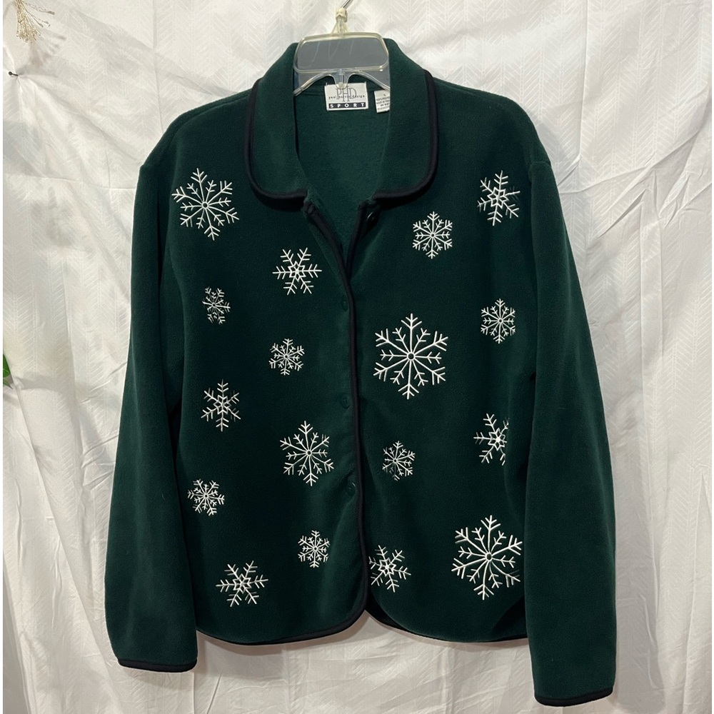 Paul Harris Design Womens Green Holiday Winter cardigan Embroidered snowflakes.